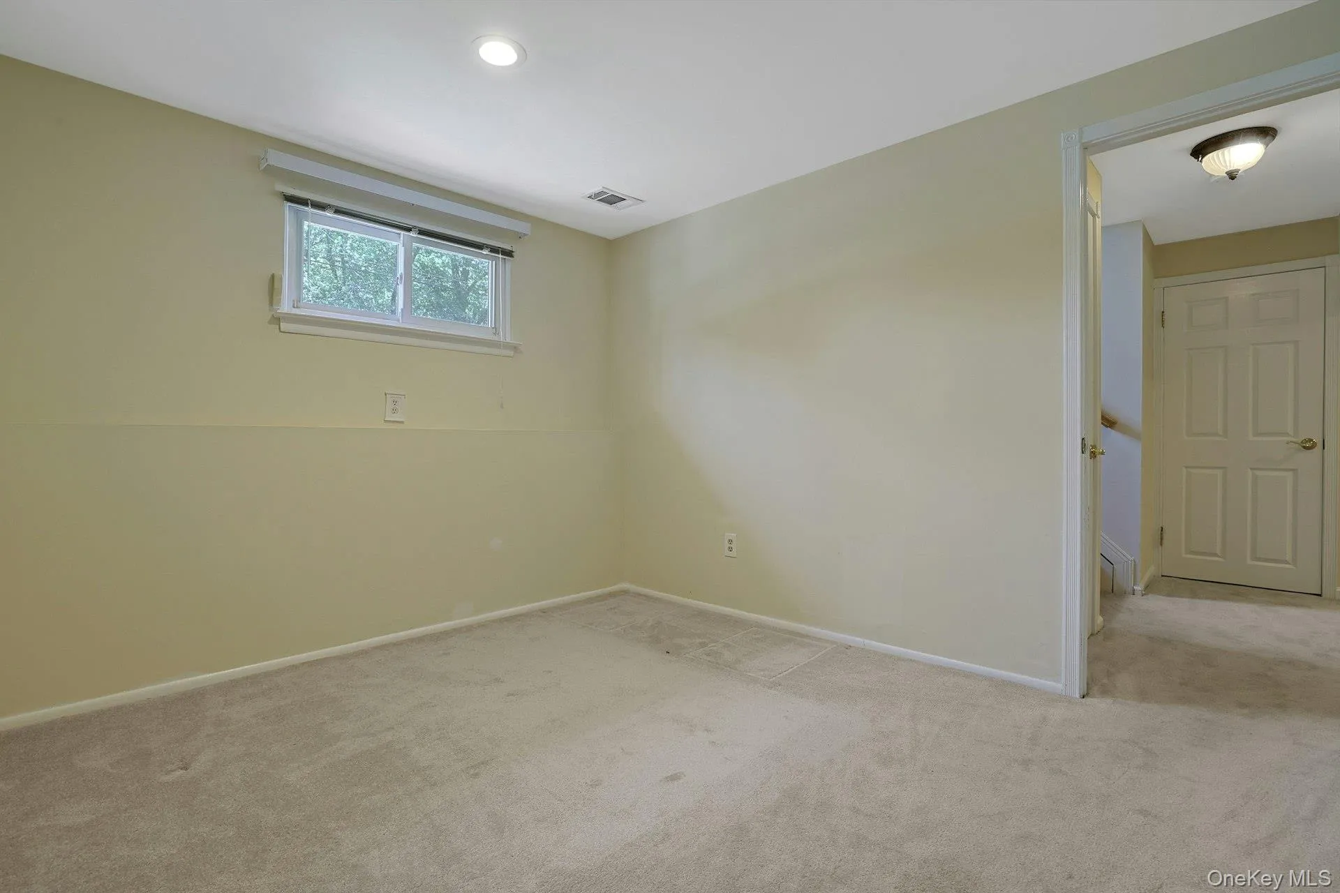 19 Von Beaste Lane, Clarkstown, NY, 4 Bedrooms Bedrooms, 8 Rooms Rooms,2 BathroomsBathrooms,Residential,For Rent,Von Beaste,0,981324 19 Von Beaste Lane, Clarkstown, NY, 4 Bedrooms Bedrooms, 8 Rooms Rooms,2 BathroomsBathrooms,Residential,For Rent,Von Beaste,0,981324