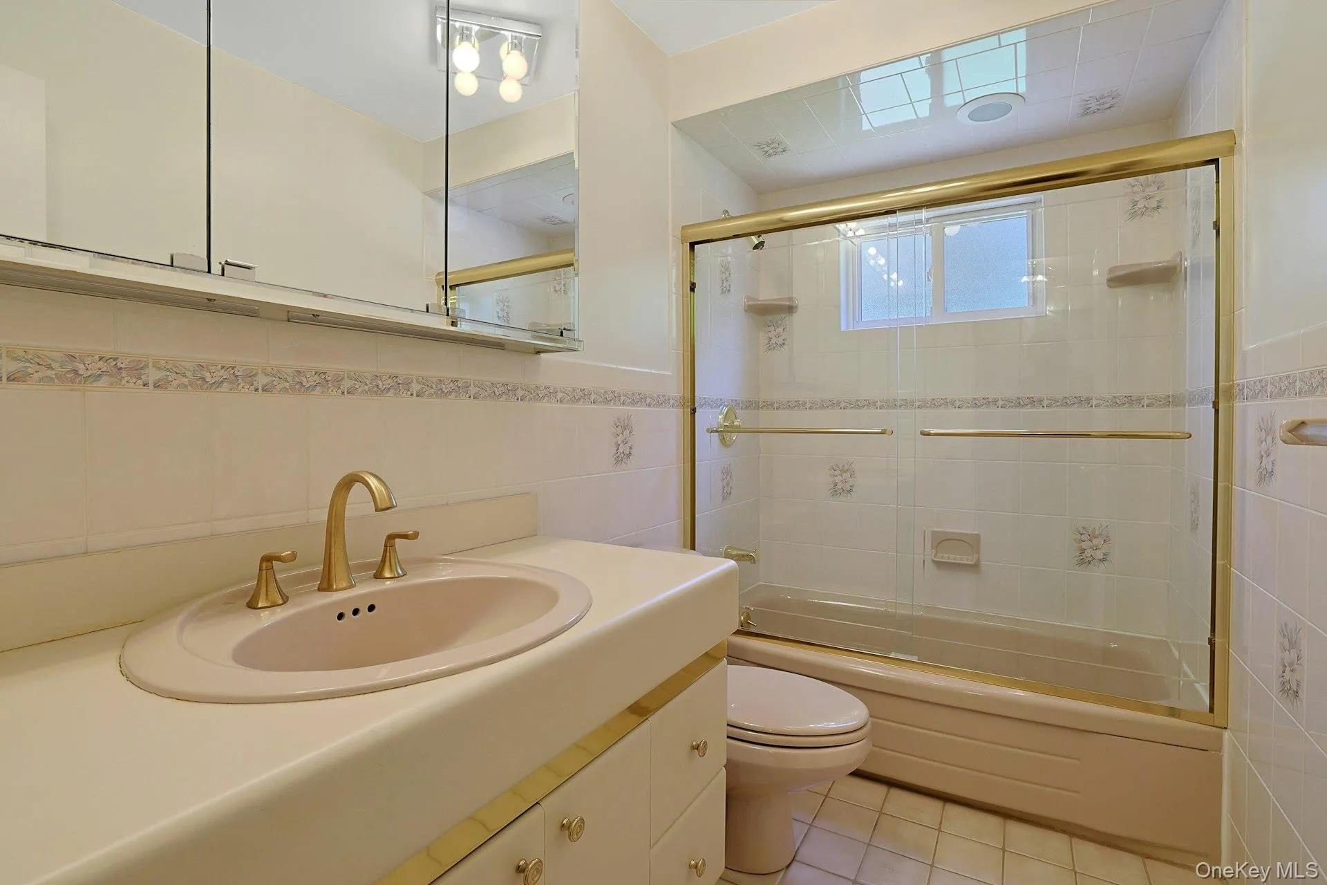 19 Von Beaste Lane, Clarkstown, NY, 4 Bedrooms Bedrooms, 8 Rooms Rooms,2 BathroomsBathrooms,Residential,For Rent,Von Beaste,0,981324 19 Von Beaste Lane, Clarkstown, NY, 4 Bedrooms Bedrooms, 8 Rooms Rooms,2 BathroomsBathrooms,Residential,For Rent,Von Beaste,0,981324