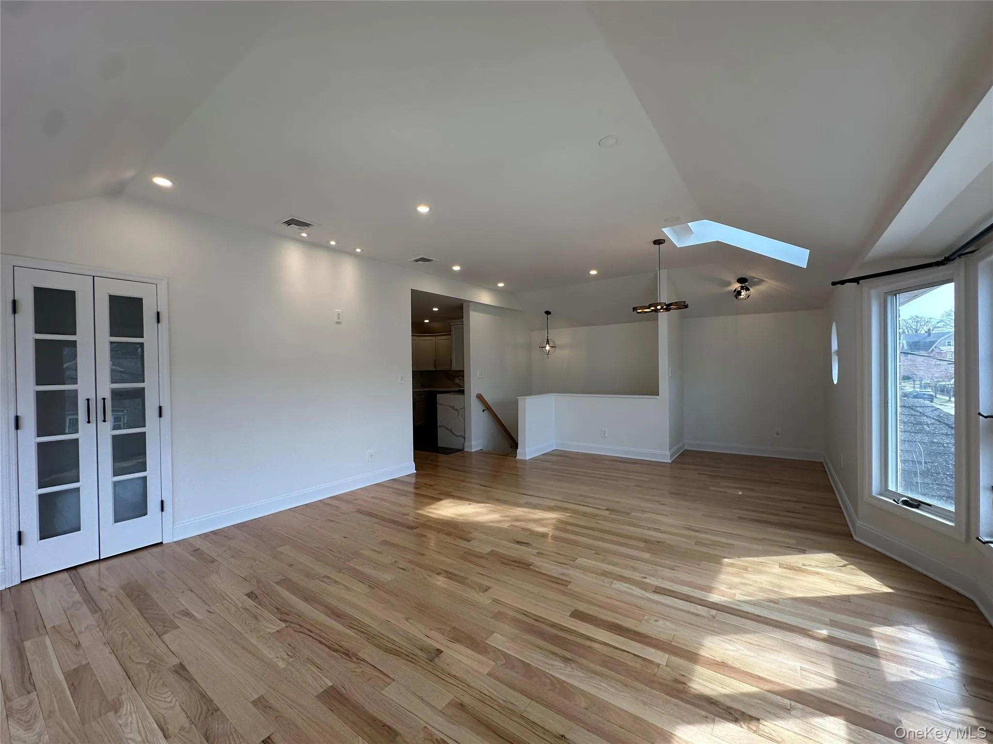 3519 215th Street, New York, NY, 3 Bedrooms Bedrooms, 6 Rooms Rooms,2 BathroomsBathrooms,Residential Lease,For Rent,215th,0,981329 3519 215th Street, New York, NY, 3 Bedrooms Bedrooms, 6 Rooms Rooms,2 BathroomsBathrooms,Residential Lease,For Rent,215th,0,981329