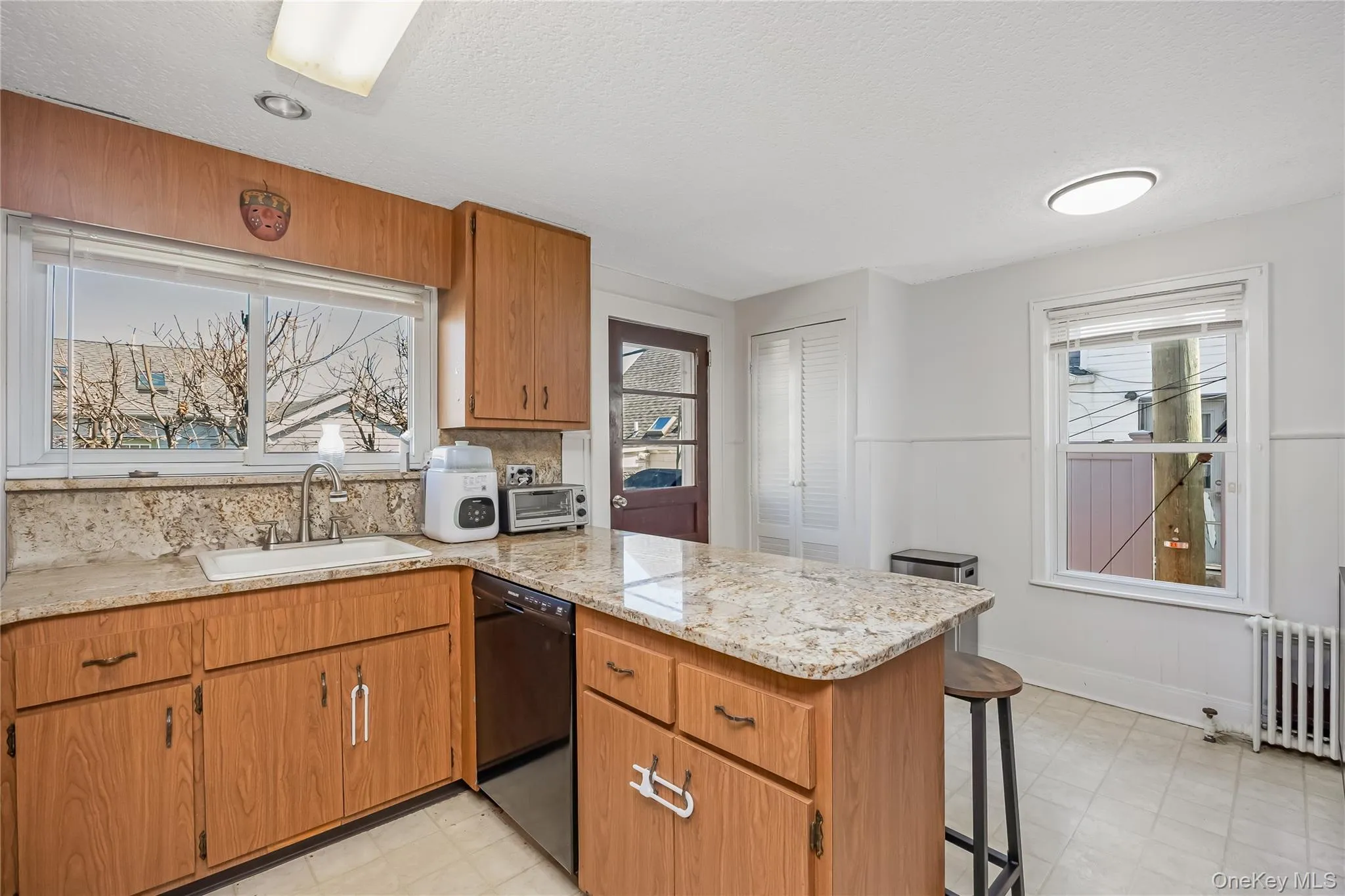 26 February Walk, Long Beach, NY, 3 Bedrooms Bedrooms, 5 Rooms Rooms,1 BathroomBathrooms,Residential,For Rent,February Walk,0,981361 26 February Walk, Long Beach, NY, 3 Bedrooms Bedrooms, 5 Rooms Rooms,1 BathroomBathrooms,Residential,For Rent,February Walk,0,981361