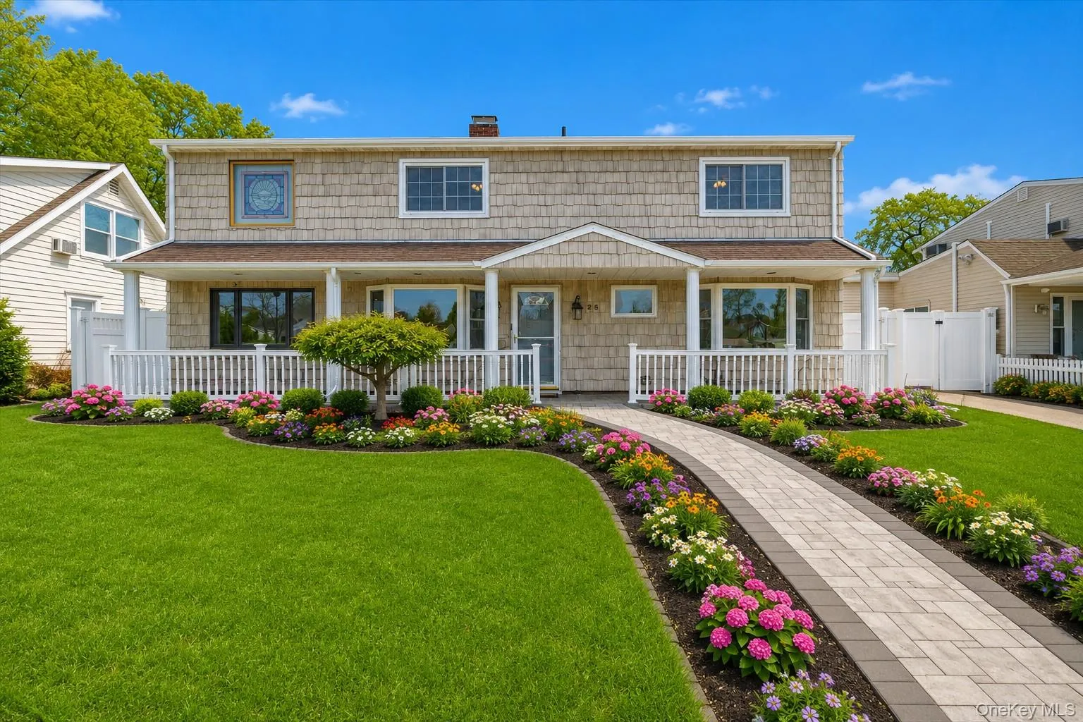 25 Cobalt Lane, North Hempstead, NY, 4 Bedrooms Bedrooms, 10 Rooms Rooms,2 BathroomsBathrooms,Residential,For Rent,Cobalt,0,KEY981367 25 Cobalt Lane, North Hempstead, NY, 4 Bedrooms Bedrooms, 10 Rooms Rooms,2 BathroomsBathrooms,Residential,For Rent,Cobalt,0,KEY981367