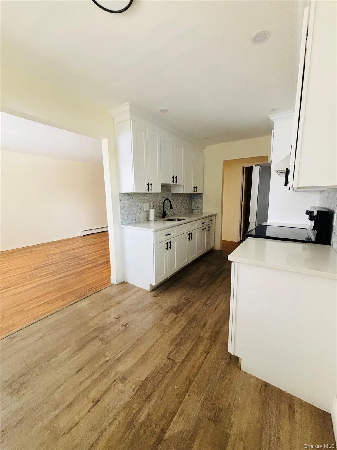 6 Rolling Way, Peekskill, NY, 1 Bedroom Bedrooms, 3 Rooms Rooms,1 BathroomBathrooms,Residential,For Rent,Rolling,0,981371 6 Rolling Way, Peekskill, NY, 1 Bedroom Bedrooms, 3 Rooms Rooms,1 BathroomBathrooms,Residential,For Rent,Rolling,0,981371