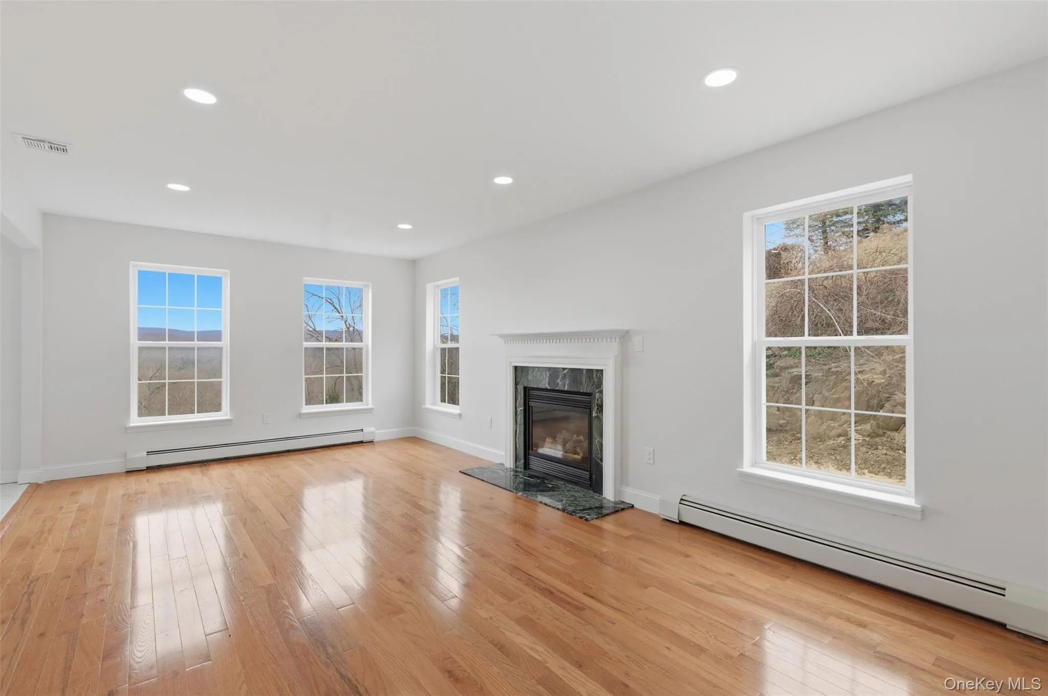 41 Hickory Road, Ramapo, NY, 3 Bedrooms Bedrooms, 11 Rooms Rooms,2 BathroomsBathrooms,Residential,For Rent,Hickory,0,981395 41 Hickory Road, Ramapo, NY, 3 Bedrooms Bedrooms, 11 Rooms Rooms,2 BathroomsBathrooms,Residential,For Rent,Hickory,0,981395