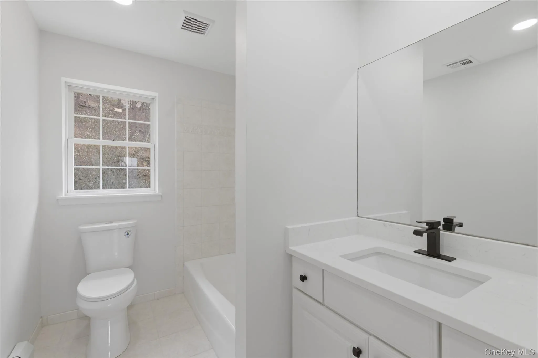 41 Hickory Road, Ramapo, NY, 3 Bedrooms Bedrooms, 11 Rooms Rooms,2 BathroomsBathrooms,Residential,For Rent,Hickory,0,981395 41 Hickory Road, Ramapo, NY, 3 Bedrooms Bedrooms, 11 Rooms Rooms,2 BathroomsBathrooms,Residential,For Rent,Hickory,0,981395