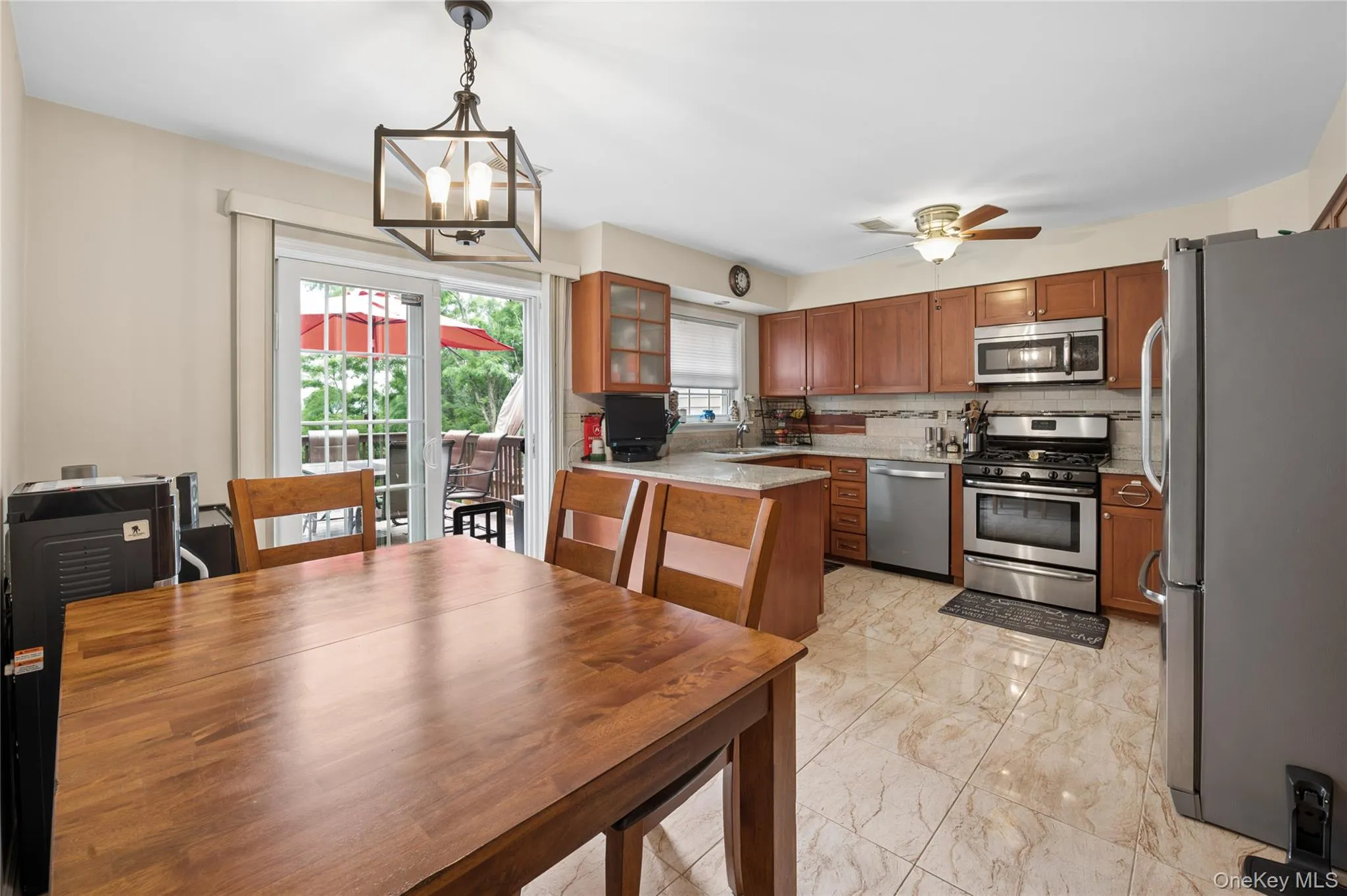 2702 Watch Hill Drive, Greenburgh, NY, 2 Bedrooms Bedrooms, 8 Rooms Rooms,1 BathroomBathrooms,Residential,For Rent,Watch Hill,0,KEY981409 2702 Watch Hill Drive, Greenburgh, NY, 2 Bedrooms Bedrooms, 8 Rooms Rooms,1 BathroomBathrooms,Residential,For Rent,Watch Hill,0,KEY981409