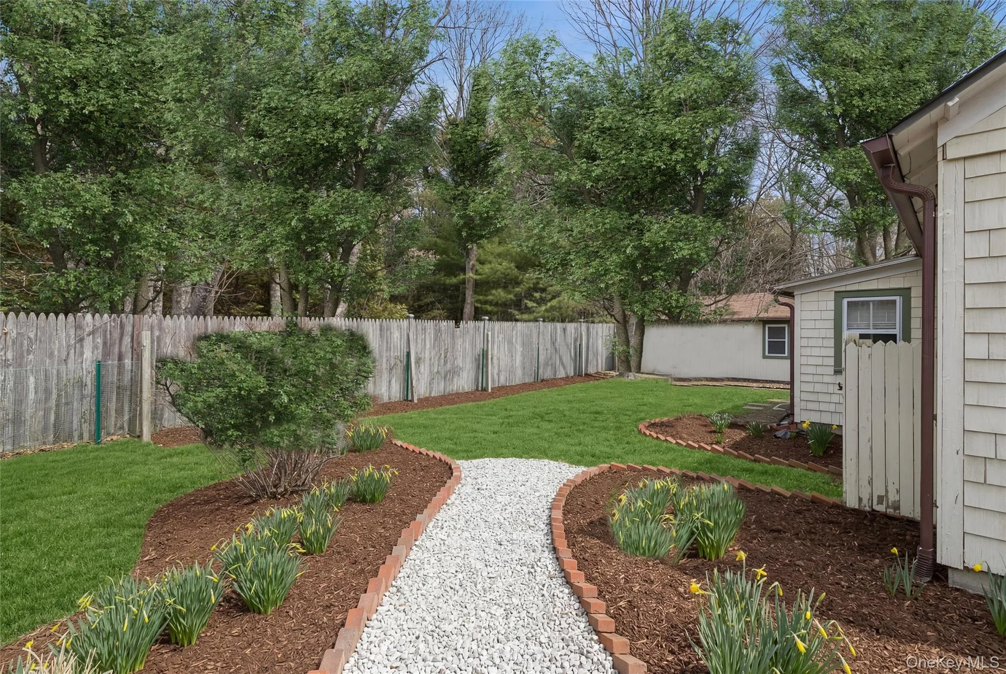 Virtually Staged with Spring Foliage Virtually Staged with Spring Foliage