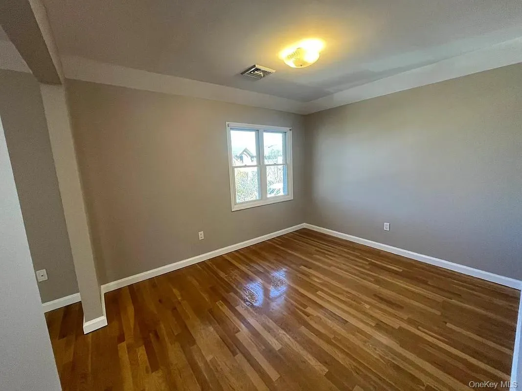 15724 20th Road, New York, NY, 3 Bedrooms Bedrooms, 8 Rooms Rooms,2 BathroomsBathrooms,Residential Lease,For Rent,20th,0,981421 15724 20th Road, New York, NY, 3 Bedrooms Bedrooms, 8 Rooms Rooms,2 BathroomsBathrooms,Residential Lease,For Rent,20th,0,981421