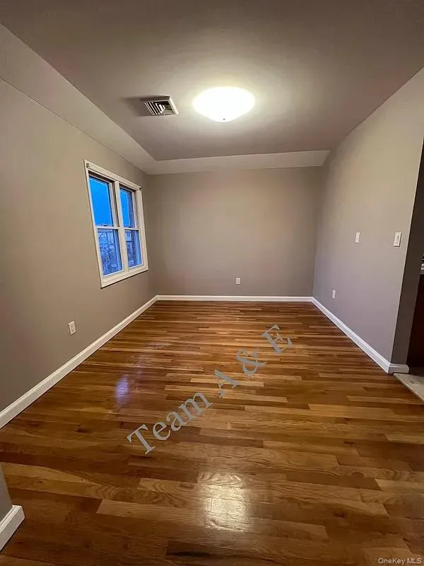 15724 20th Road, New York, NY, 3 Bedrooms Bedrooms, 8 Rooms Rooms,2 BathroomsBathrooms,Residential Lease,For Rent,20th,0,981421 15724 20th Road, New York, NY, 3 Bedrooms Bedrooms, 8 Rooms Rooms,2 BathroomsBathrooms,Residential Lease,For Rent,20th,0,981421