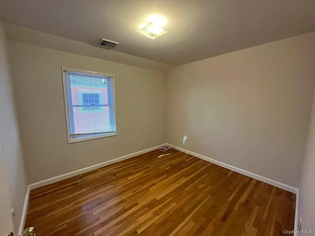 15724 20th Road, New York, NY, 3 Bedrooms Bedrooms, 8 Rooms Rooms,2 BathroomsBathrooms,Residential Lease,For Rent,20th,0,981421 15724 20th Road, New York, NY, 3 Bedrooms Bedrooms, 8 Rooms Rooms,2 BathroomsBathrooms,Residential Lease,For Rent,20th,0,981421