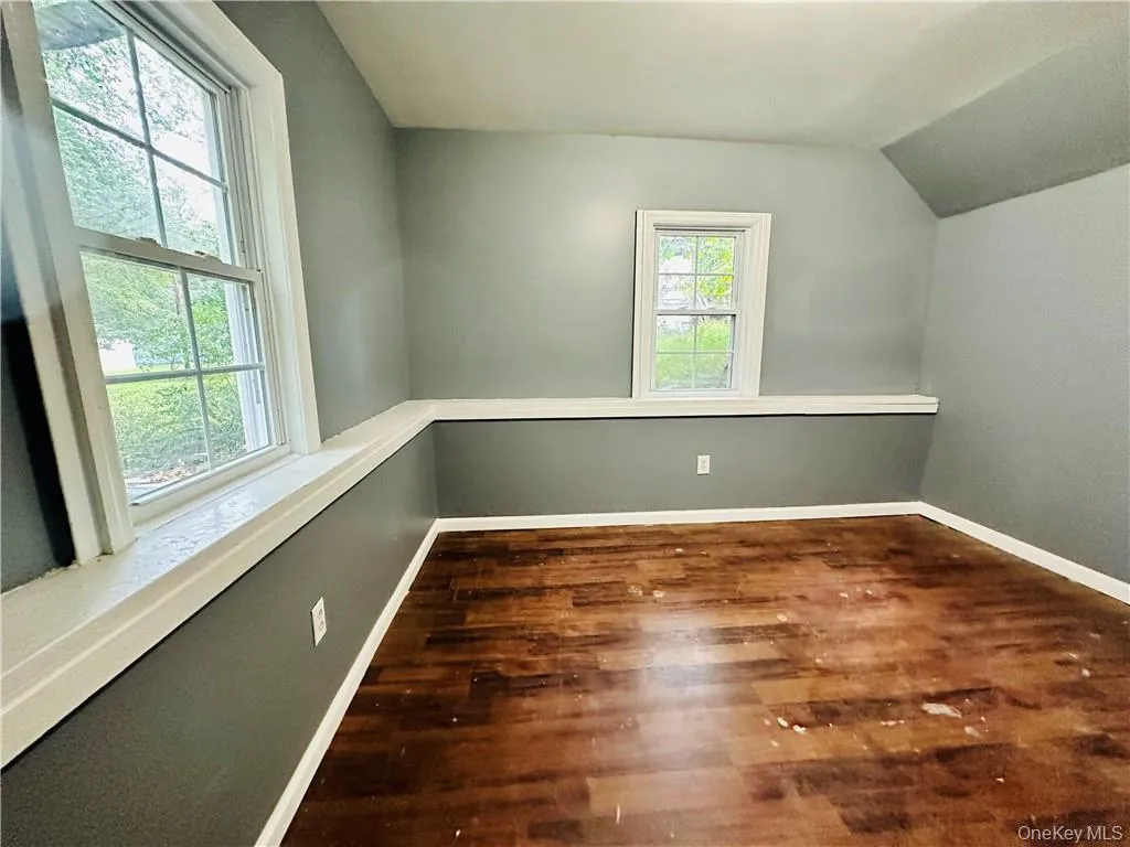 56 Glenwood Avenue, Poughkeepsie, NY, 2 Bedrooms Bedrooms, 6 Rooms Rooms,2 BathroomsBathrooms,Residential Lease,For Rent,Glenwood,0,981438 56 Glenwood Avenue, Poughkeepsie, NY, 2 Bedrooms Bedrooms, 6 Rooms Rooms,2 BathroomsBathrooms,Residential Lease,For Rent,Glenwood,0,981438