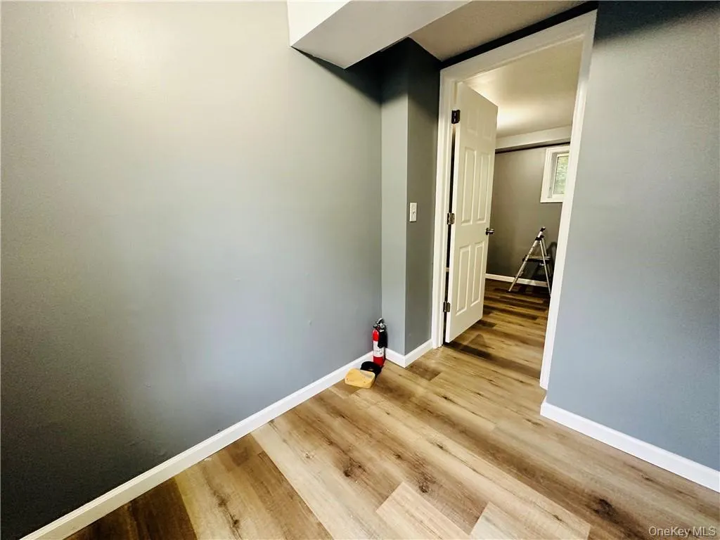 56 Glenwood Avenue, Poughkeepsie, NY, 2 Bedrooms Bedrooms, 6 Rooms Rooms,2 BathroomsBathrooms,Residential Lease,For Rent,Glenwood,0,981438 56 Glenwood Avenue, Poughkeepsie, NY, 2 Bedrooms Bedrooms, 6 Rooms Rooms,2 BathroomsBathrooms,Residential Lease,For Rent,Glenwood,0,981438