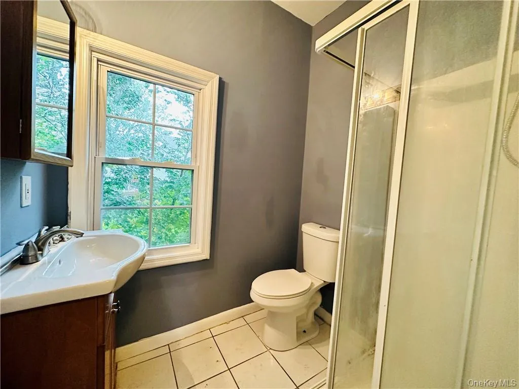 56 Glenwood Avenue, Poughkeepsie, NY, 2 Bedrooms Bedrooms, 6 Rooms Rooms,2 BathroomsBathrooms,Residential Lease,For Rent,Glenwood,0,981438 56 Glenwood Avenue, Poughkeepsie, NY, 2 Bedrooms Bedrooms, 6 Rooms Rooms,2 BathroomsBathrooms,Residential Lease,For Rent,Glenwood,0,981438