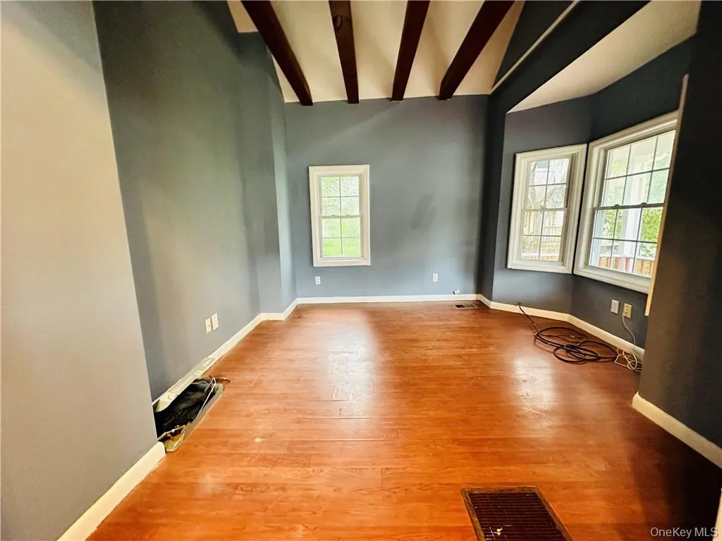 56 Glenwood Avenue, Poughkeepsie, NY, 2 Bedrooms Bedrooms, 6 Rooms Rooms,2 BathroomsBathrooms,Residential Lease,For Rent,Glenwood,0,981438 56 Glenwood Avenue, Poughkeepsie, NY, 2 Bedrooms Bedrooms, 6 Rooms Rooms,2 BathroomsBathrooms,Residential Lease,For Rent,Glenwood,0,981438