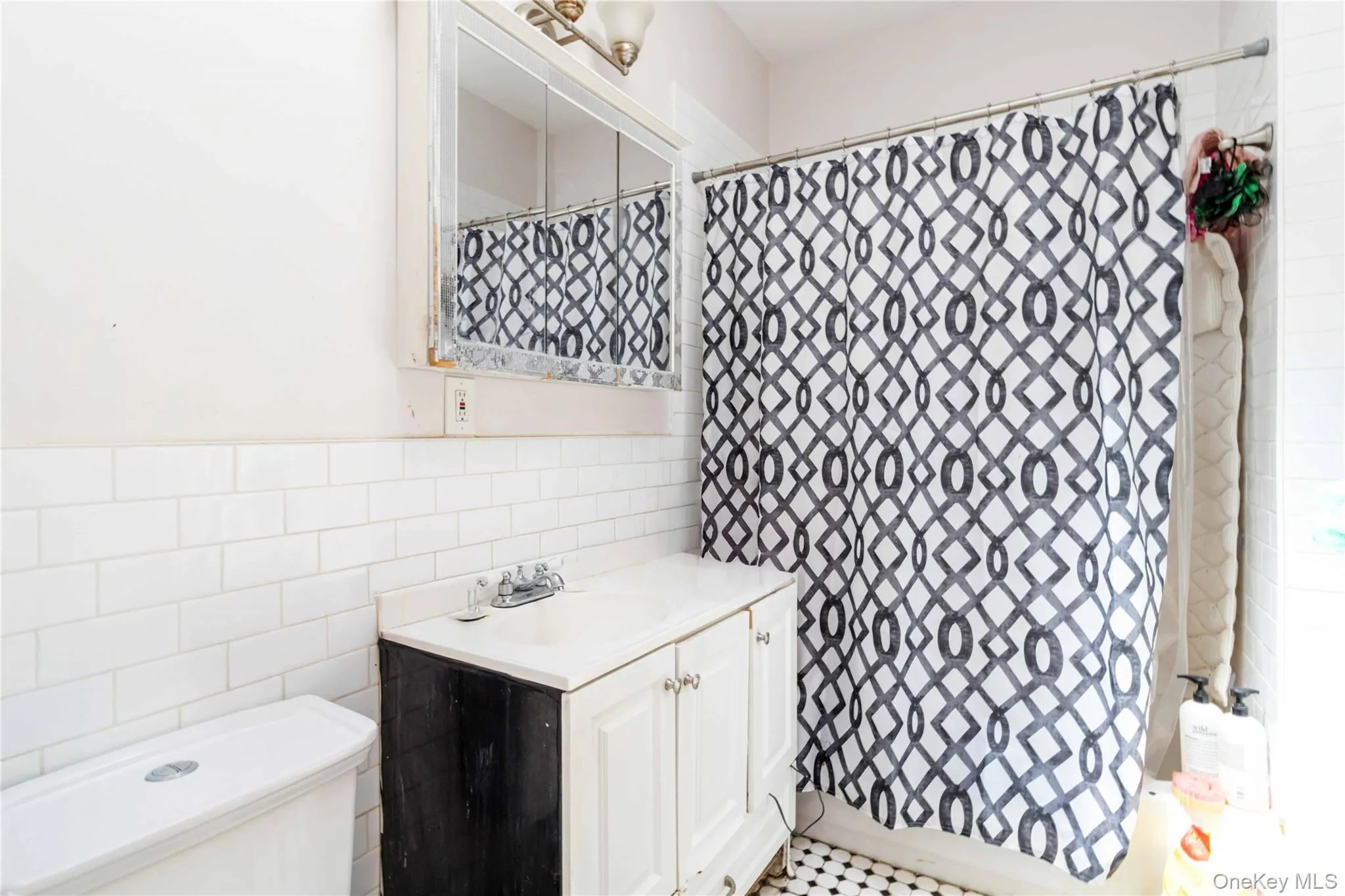 806 New Jersey Avenue, New York, NY, 4 Bedrooms Bedrooms, 6 Rooms Rooms,1 BathroomBathrooms,Residential,For Rent,New Jersey,0,981440 806 New Jersey Avenue, New York, NY, 4 Bedrooms Bedrooms, 6 Rooms Rooms,1 BathroomBathrooms,Residential,For Rent,New Jersey,0,981440