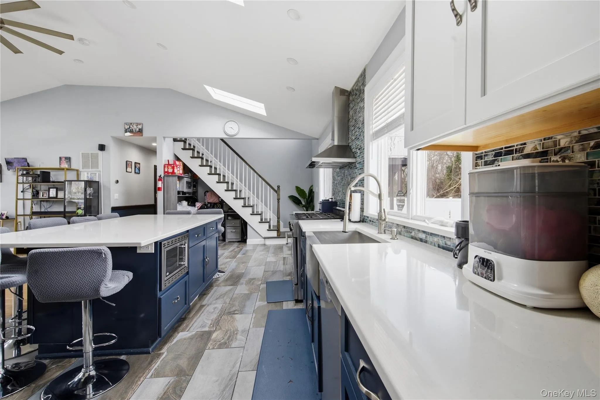 32 Landscape Drive, Babylon, NY, 5 Bedrooms Bedrooms, 10 Rooms Rooms,4 BathroomsBathrooms,Residential,For Rent,Landscape,0,981451 32 Landscape Drive, Babylon, NY, 5 Bedrooms Bedrooms, 10 Rooms Rooms,4 BathroomsBathrooms,Residential,For Rent,Landscape,0,981451