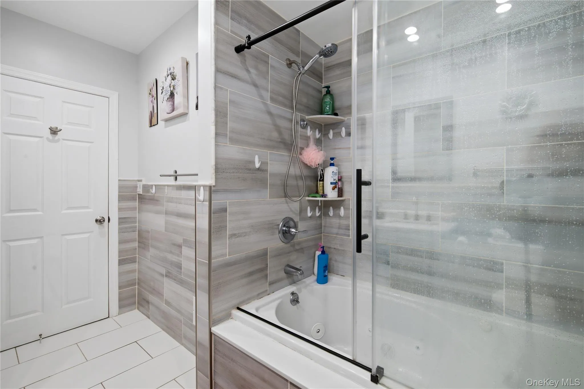 32 Landscape Drive, Babylon, NY, 5 Bedrooms Bedrooms, 10 Rooms Rooms,4 BathroomsBathrooms,Residential,For Rent,Landscape,0,981451 32 Landscape Drive, Babylon, NY, 5 Bedrooms Bedrooms, 10 Rooms Rooms,4 BathroomsBathrooms,Residential,For Rent,Landscape,0,981451
