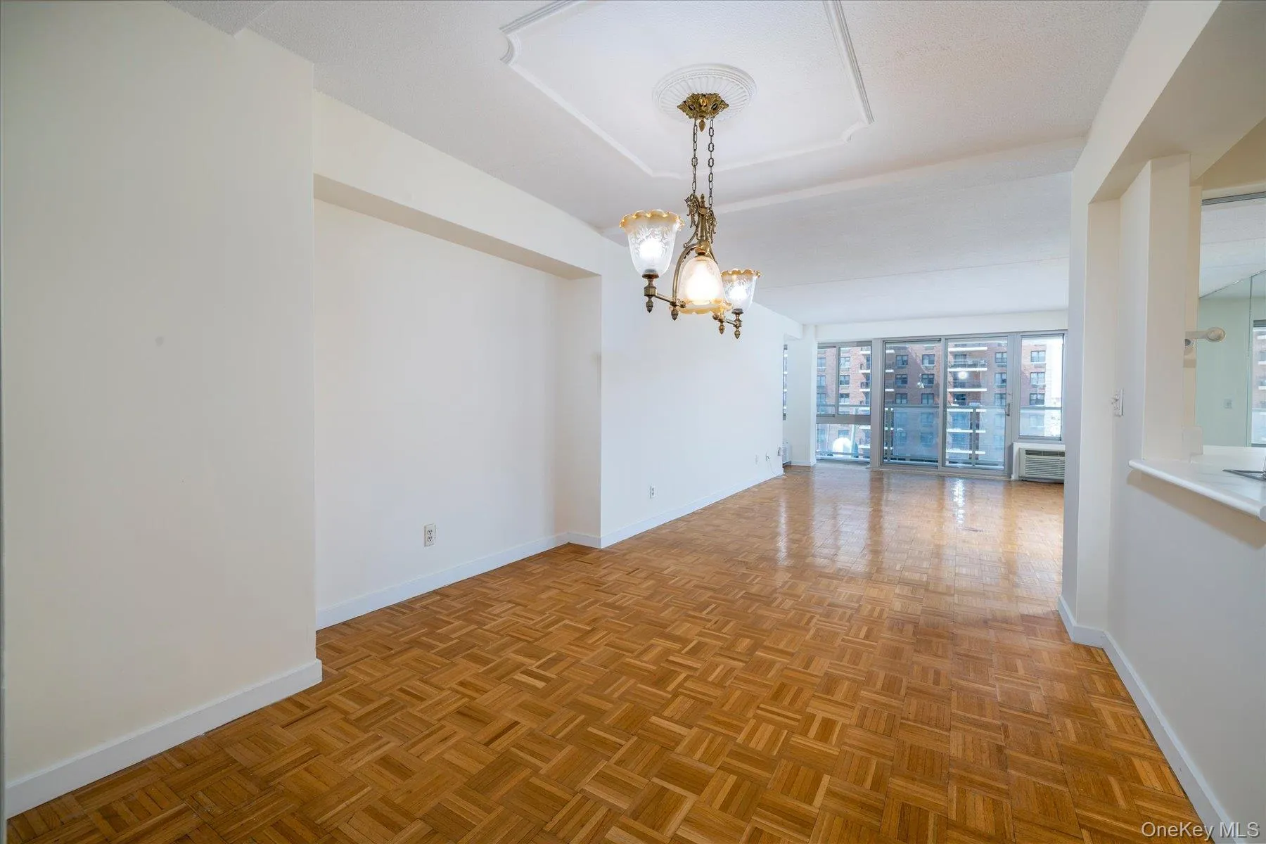 Large entryway, dining Area, and plenty of closets Large entryway, dining Area, and plenty of closets