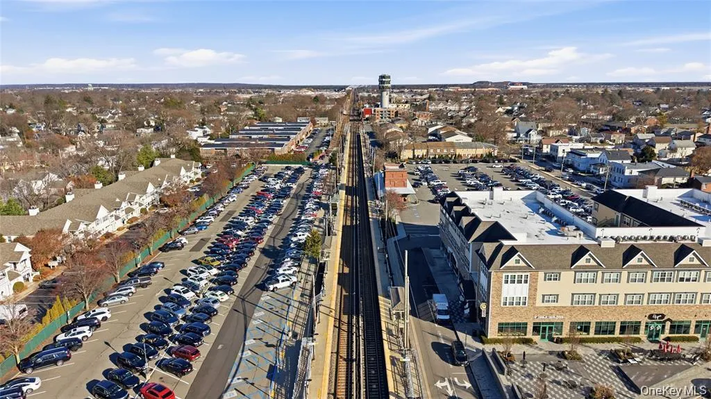 210 Fulton Street, Oyster Bay, NY, 1 Bedroom Bedrooms, 3 Rooms Rooms,1 BathroomBathrooms,Residential Lease,For Rent,Fulton,0,981470 210 Fulton Street, Oyster Bay, NY, 1 Bedroom Bedrooms, 3 Rooms Rooms,1 BathroomBathrooms,Residential Lease,For Rent,Fulton,0,981470