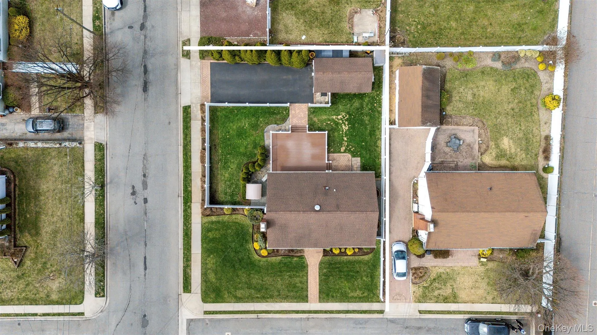 Aerial view with spectacular lawn Aerial view with spectacular lawn