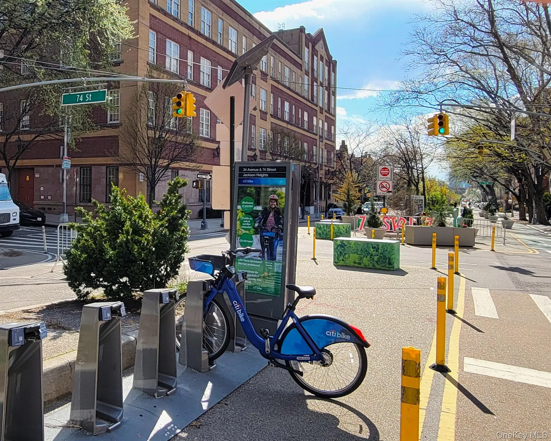 8219 Northern Boulevard, New York, NY, 2 Bedrooms Bedrooms, 4 Rooms Rooms,1 BathroomBathrooms,Residential Lease,For Rent,Northern,0,981488 8219 Northern Boulevard, New York, NY, 2 Bedrooms Bedrooms, 4 Rooms Rooms,1 BathroomBathrooms,Residential Lease,For Rent,Northern,0,981488