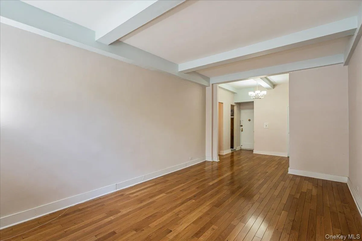 67-35 Yellowstone Boulevard, New York, NY, 1 Bedroom Bedrooms, 4 Rooms Rooms,1 BathroomBathrooms,Residential,For Rent,Yellowstone,0,981493 67-35 Yellowstone Boulevard, New York, NY, 1 Bedroom Bedrooms, 4 Rooms Rooms,1 BathroomBathrooms,Residential,For Rent,Yellowstone,0,981493