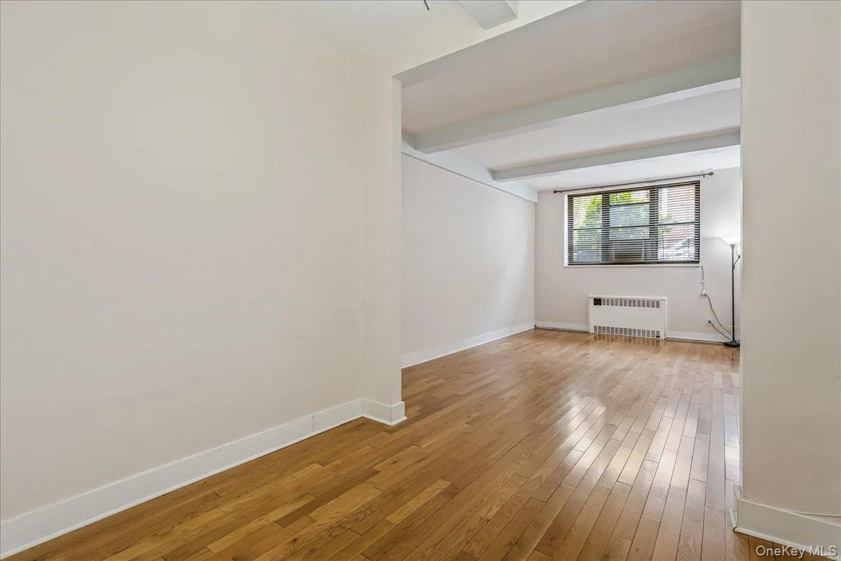 67-35 Yellowstone Boulevard, New York, NY, 1 Bedroom Bedrooms, 4 Rooms Rooms,1 BathroomBathrooms,Residential,For Rent,Yellowstone,0,981493 67-35 Yellowstone Boulevard, New York, NY, 1 Bedroom Bedrooms, 4 Rooms Rooms,1 BathroomBathrooms,Residential,For Rent,Yellowstone,0,981493