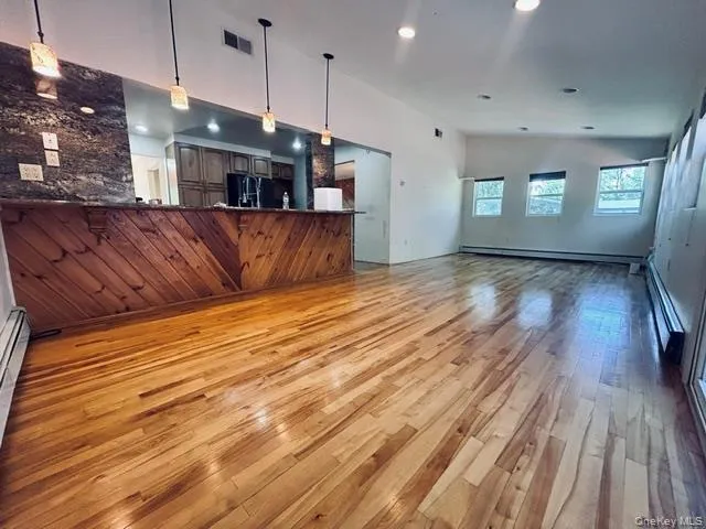 5 Verplanck Avenue, East Fishkill, NY, 4 Bedroom Bedrooms, 8 Room Rooms,2 BathroomBathrooms,Residential Lease,For Rent,Verplanck,0,981512 5 Verplanck Avenue, East Fishkill, NY, 4 Bedroom Bedrooms, 8 Room Rooms,2 BathroomBathrooms,Residential Lease,For Rent,Verplanck,0,981512