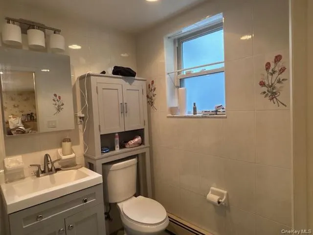 5 Verplanck Avenue, East Fishkill, NY, 4 Bedrooms Bedrooms, 8 Rooms Rooms,2 BathroomsBathrooms,Residential Lease,For Rent,Verplanck,0,981512 5 Verplanck Avenue, East Fishkill, NY, 4 Bedrooms Bedrooms, 8 Rooms Rooms,2 BathroomsBathrooms,Residential Lease,For Rent,Verplanck,0,981512