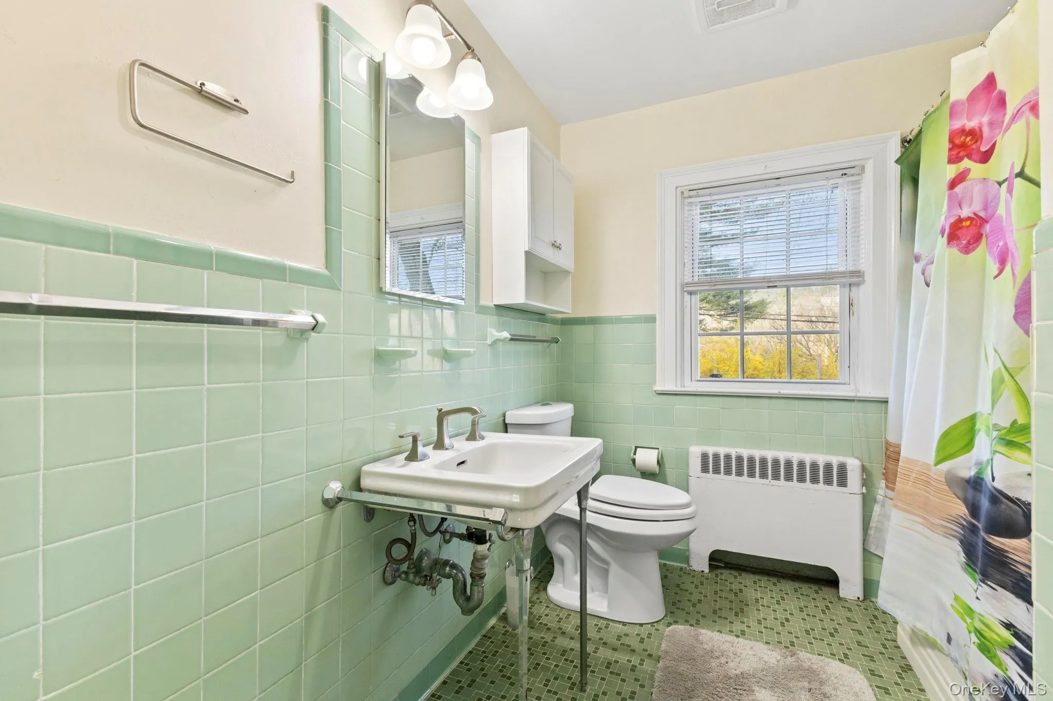 7 Rolling Hills Road, Mount Pleasant, NY, 5 Bedrooms Bedrooms, 12 Rooms Rooms,3 BathroomsBathrooms,Residential,For Rent,Rolling Hills,0,KEY981518 7 Rolling Hills Road, Mount Pleasant, NY, 5 Bedrooms Bedrooms, 12 Rooms Rooms,3 BathroomsBathrooms,Residential,For Rent,Rolling Hills,0,KEY981518
