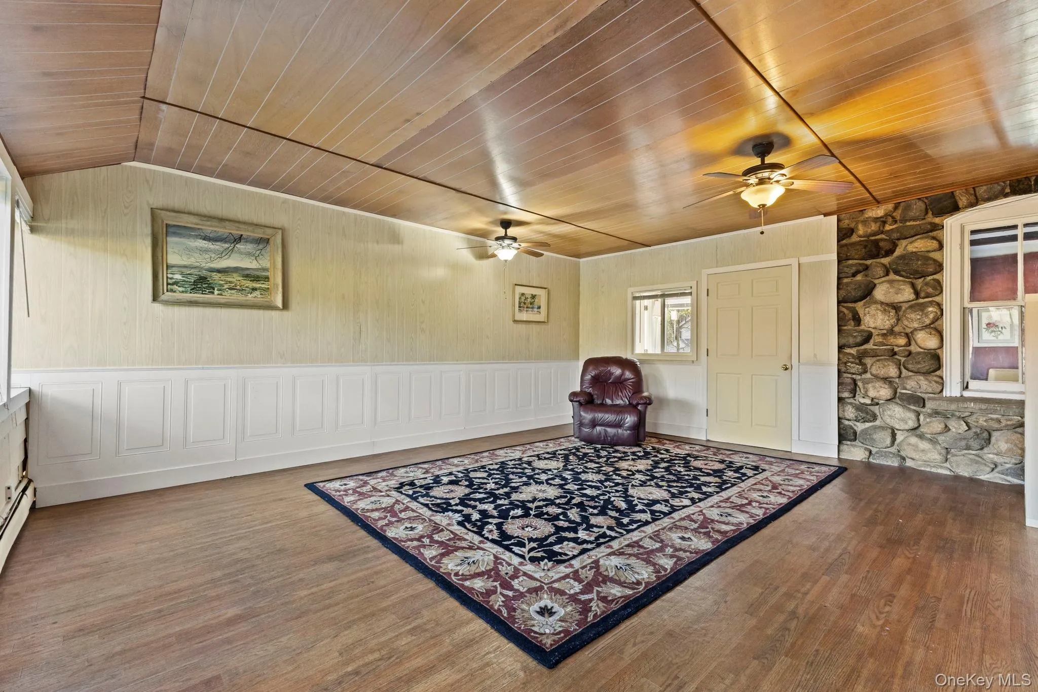 7 Rolling Hills Road, Mount Pleasant, NY, 5 Bedrooms Bedrooms, 12 Rooms Rooms,3 BathroomsBathrooms,Residential,For Rent,Rolling Hills,0,KEY981518 7 Rolling Hills Road, Mount Pleasant, NY, 5 Bedrooms Bedrooms, 12 Rooms Rooms,3 BathroomsBathrooms,Residential,For Rent,Rolling Hills,0,KEY981518