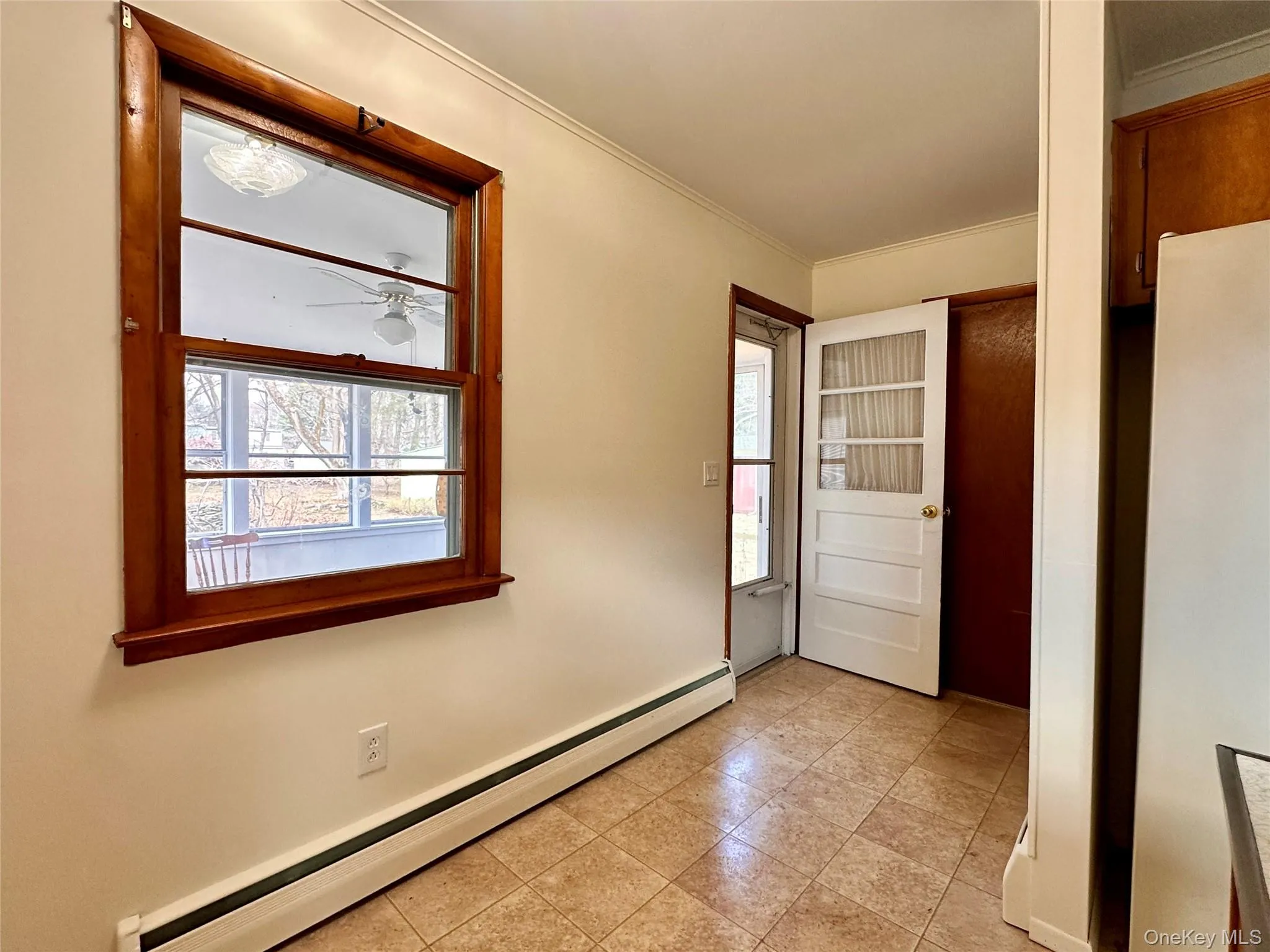 10 Smith Street, Red Hook, NY, 3 Bedrooms Bedrooms, 7 Rooms Rooms,1 BathroomBathrooms,Residential Lease,For Rent,Smith,0,981520 10 Smith Street, Red Hook, NY, 3 Bedrooms Bedrooms, 7 Rooms Rooms,1 BathroomBathrooms,Residential Lease,For Rent,Smith,0,981520