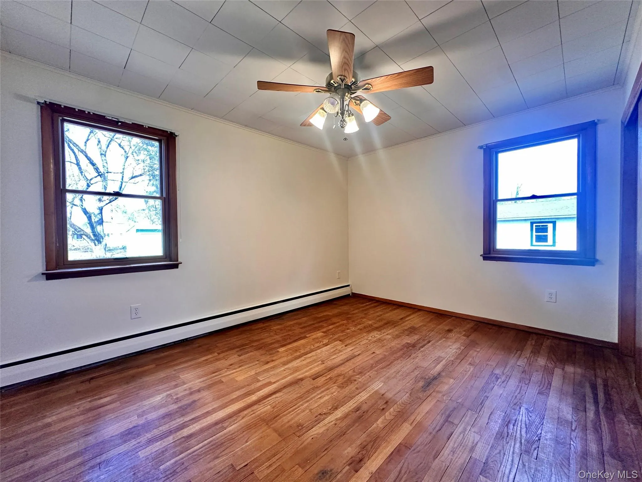 10 Smith Street, Red Hook, NY, 3 Bedrooms Bedrooms, 7 Rooms Rooms,1 BathroomBathrooms,Residential Lease,For Rent,Smith,0,981520 10 Smith Street, Red Hook, NY, 3 Bedrooms Bedrooms, 7 Rooms Rooms,1 BathroomBathrooms,Residential Lease,For Rent,Smith,0,981520