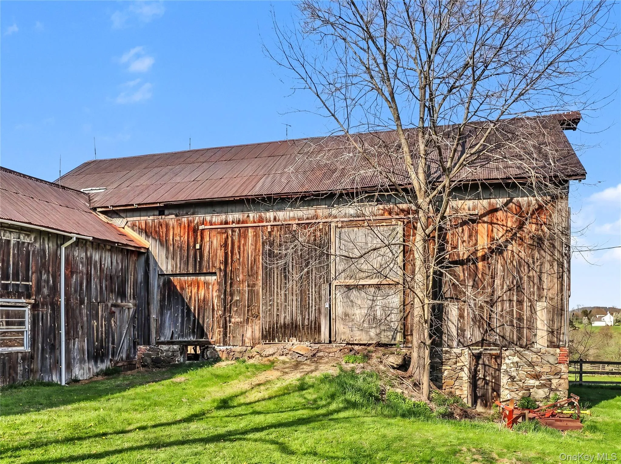 324 Sarah Wells Trail, Goshen, NY, 5 Bedrooms Bedrooms, 10 Rooms Rooms,2 BathroomsBathrooms,Residential,For Rent,Sarah Wells,0,981563 324 Sarah Wells Trail, Goshen, NY, 5 Bedrooms Bedrooms, 10 Rooms Rooms,2 BathroomsBathrooms,Residential,For Rent,Sarah Wells,0,981563
