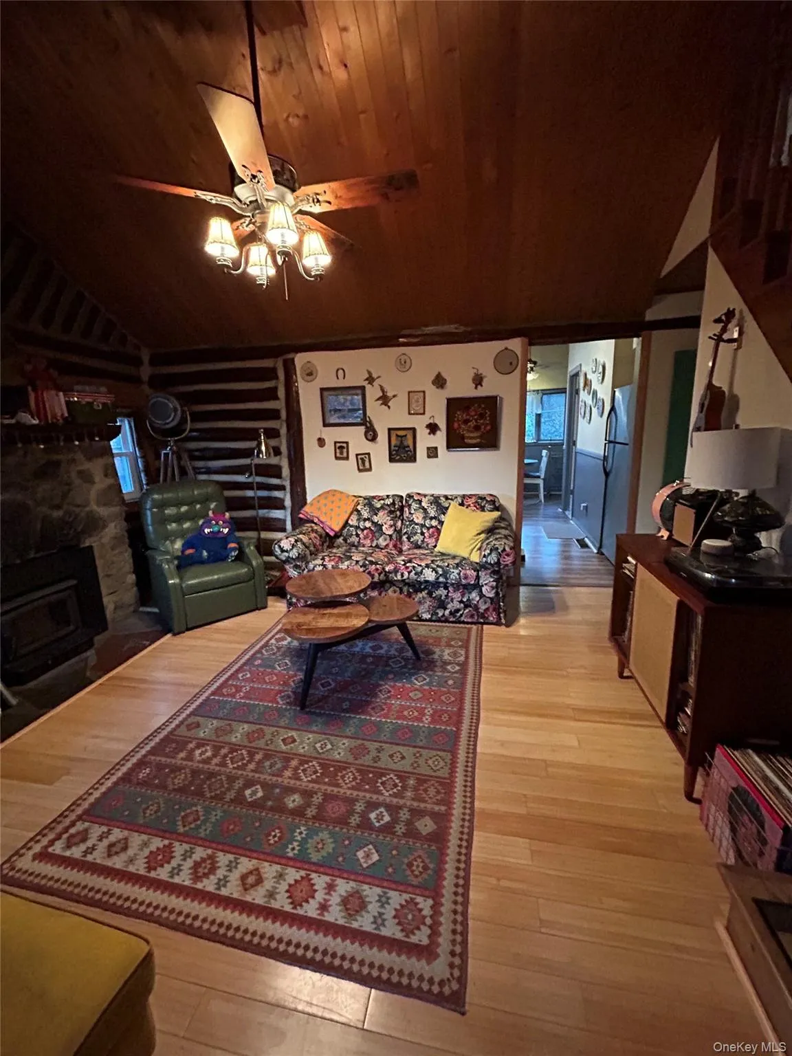 4 Glendale Road, Warwick (town), NY, 3 Bedrooms Bedrooms, 6 Rooms Rooms,1 BathroomBathrooms,Residential Lease,For Rent,Glendale,0,981569 4 Glendale Road, Warwick (town), NY, 3 Bedrooms Bedrooms, 6 Rooms Rooms,1 BathroomBathrooms,Residential Lease,For Rent,Glendale,0,981569