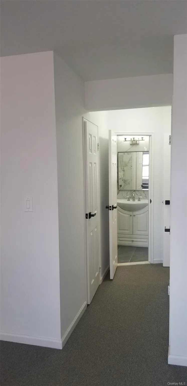 His and Hers Closets His and Hers Closets