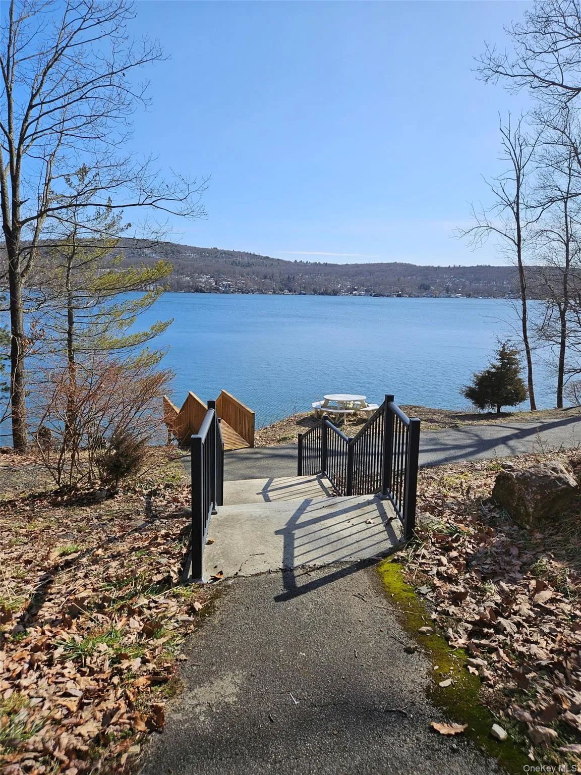 access to Greenwood Lk access to Greenwood Lk