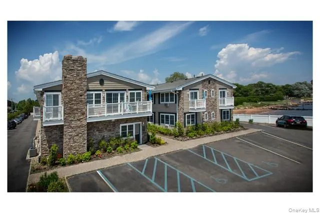 333 Candee Avenue, Islip, NY, 2 Bedrooms Bedrooms, 5 Rooms Rooms,1 BathroomBathrooms,Residential Lease,For Rent,Candee,0,981610 333 Candee Avenue, Islip, NY, 2 Bedrooms Bedrooms, 5 Rooms Rooms,1 BathroomBathrooms,Residential Lease,For Rent,Candee,0,981610