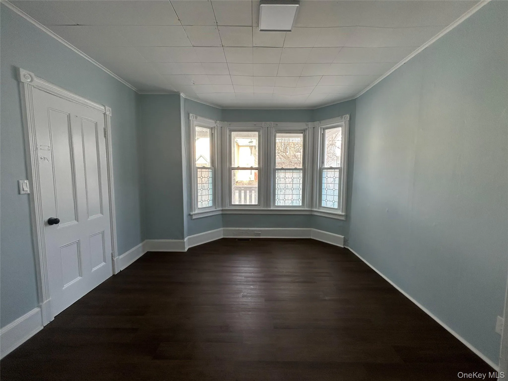 Spacious bedroom Spacious bedroom