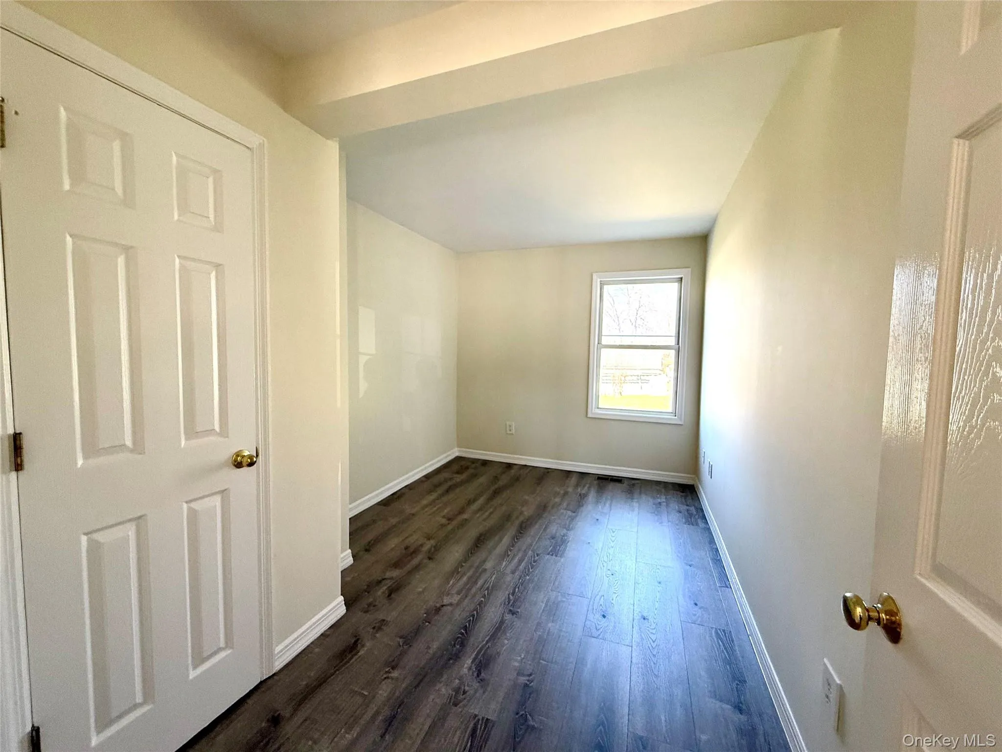 176 Myrtle Avenue, Carmel, NY, 2 Bedrooms Bedrooms, 4 Rooms Rooms,1 BathroomBathrooms,Residential Lease,For Rent,Myrtle,0,981627 176 Myrtle Avenue, Carmel, NY, 2 Bedrooms Bedrooms, 4 Rooms Rooms,1 BathroomBathrooms,Residential Lease,For Rent,Myrtle,0,981627