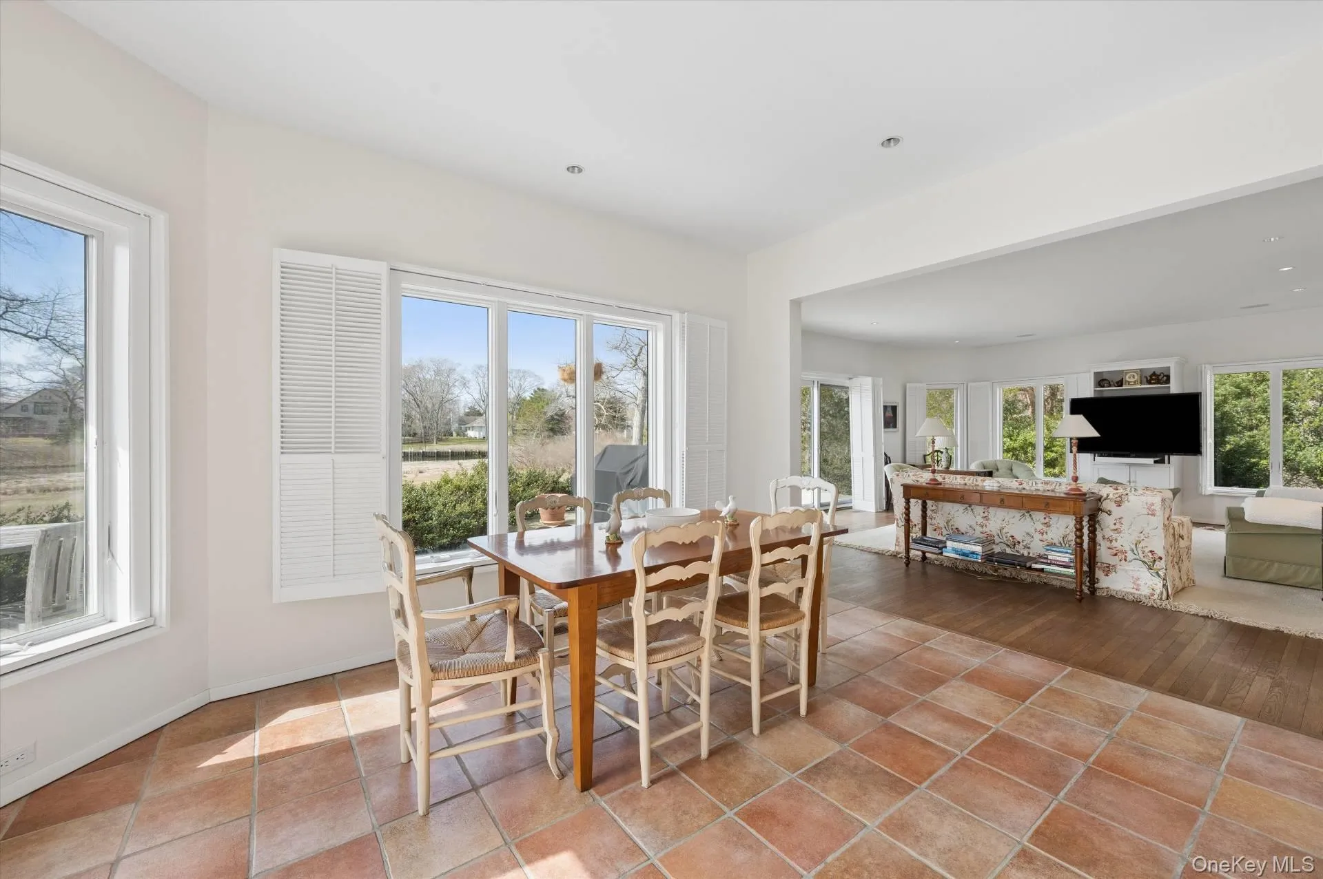 7 Penniman Point Road, Southampton, NY, 4 Bedrooms Bedrooms, 15 Rooms Rooms,3 BathroomsBathrooms,Residential,For Rent,Penniman Point,0,981632 7 Penniman Point Road, Southampton, NY, 4 Bedrooms Bedrooms, 15 Rooms Rooms,3 BathroomsBathrooms,Residential,For Rent,Penniman Point,0,981632