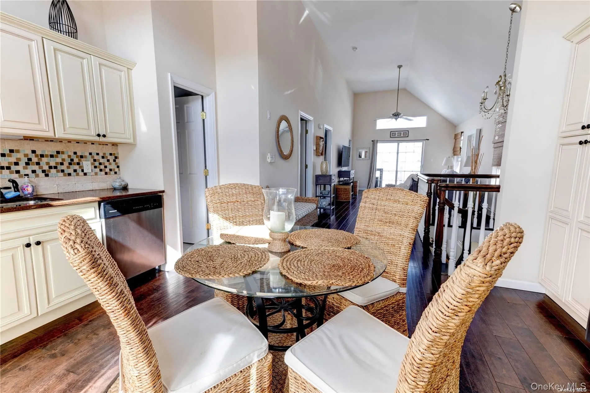 67 Vermont Street, Long Beach, NY, 3 Bedrooms Bedrooms, 6 Rooms Rooms,1 BathroomBathrooms,Residential Lease,For Rent,Vermont,0,981633 67 Vermont Street, Long Beach, NY, 3 Bedrooms Bedrooms, 6 Rooms Rooms,1 BathroomBathrooms,Residential Lease,For Rent,Vermont,0,981633