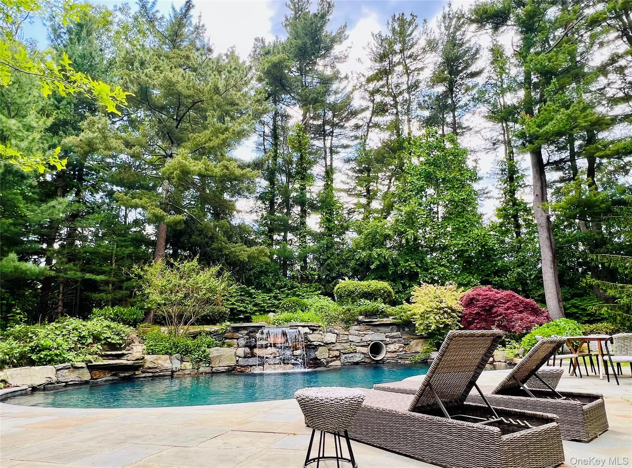 9 Earle Drive, Oyster Bay, NY, 5 Bedrooms Bedrooms, 10 Rooms Rooms,5 BathroomsBathrooms,Residential,For Rent,Earle,0,981636 9 Earle Drive, Oyster Bay, NY, 5 Bedrooms Bedrooms, 10 Rooms Rooms,5 BathroomsBathrooms,Residential,For Rent,Earle,0,981636