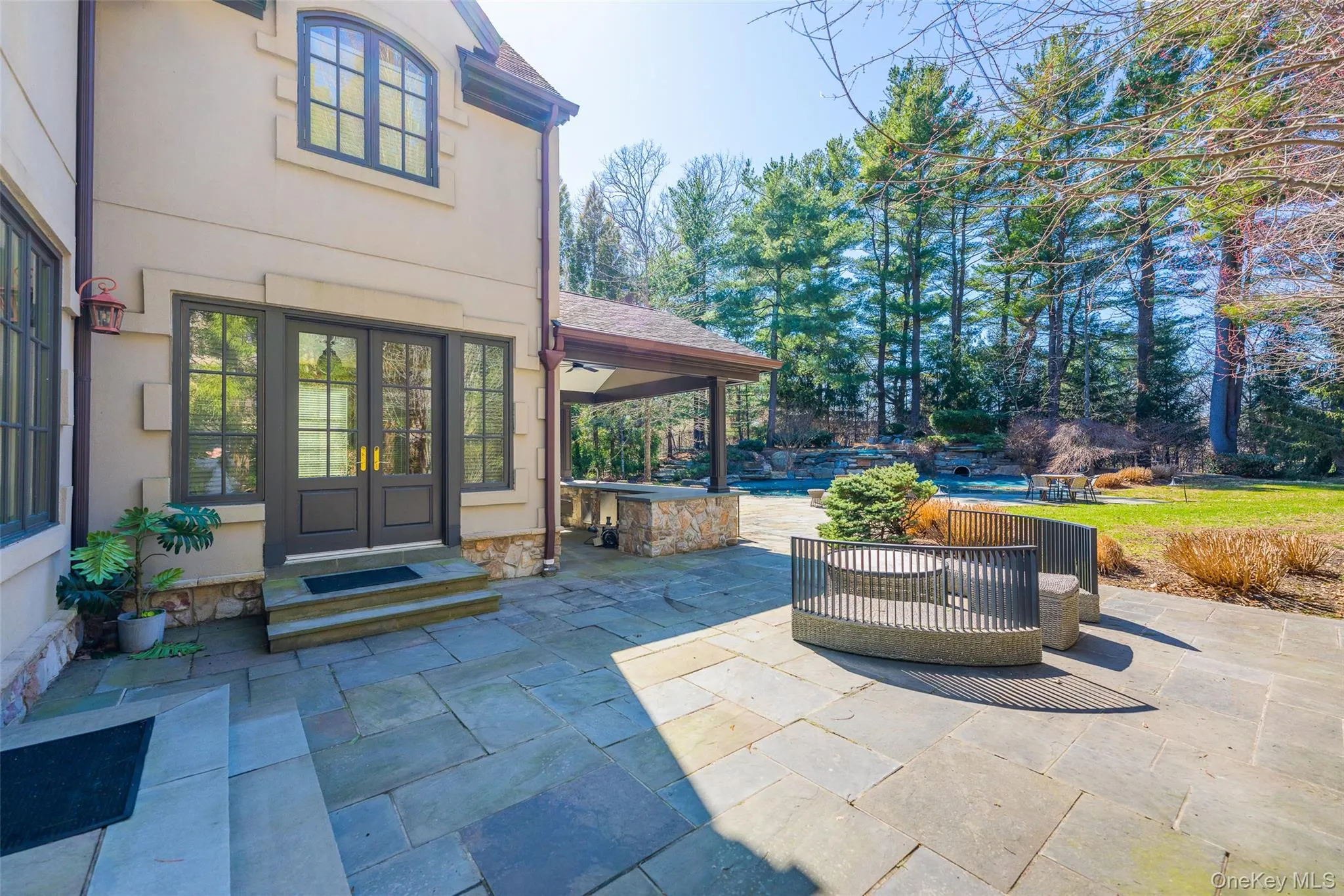 9 Earle Drive, Oyster Bay, NY, 5 Bedrooms Bedrooms, 10 Rooms Rooms,5 BathroomsBathrooms,Residential,For Rent,Earle,0,981636 9 Earle Drive, Oyster Bay, NY, 5 Bedrooms Bedrooms, 10 Rooms Rooms,5 BathroomsBathrooms,Residential,For Rent,Earle,0,981636
