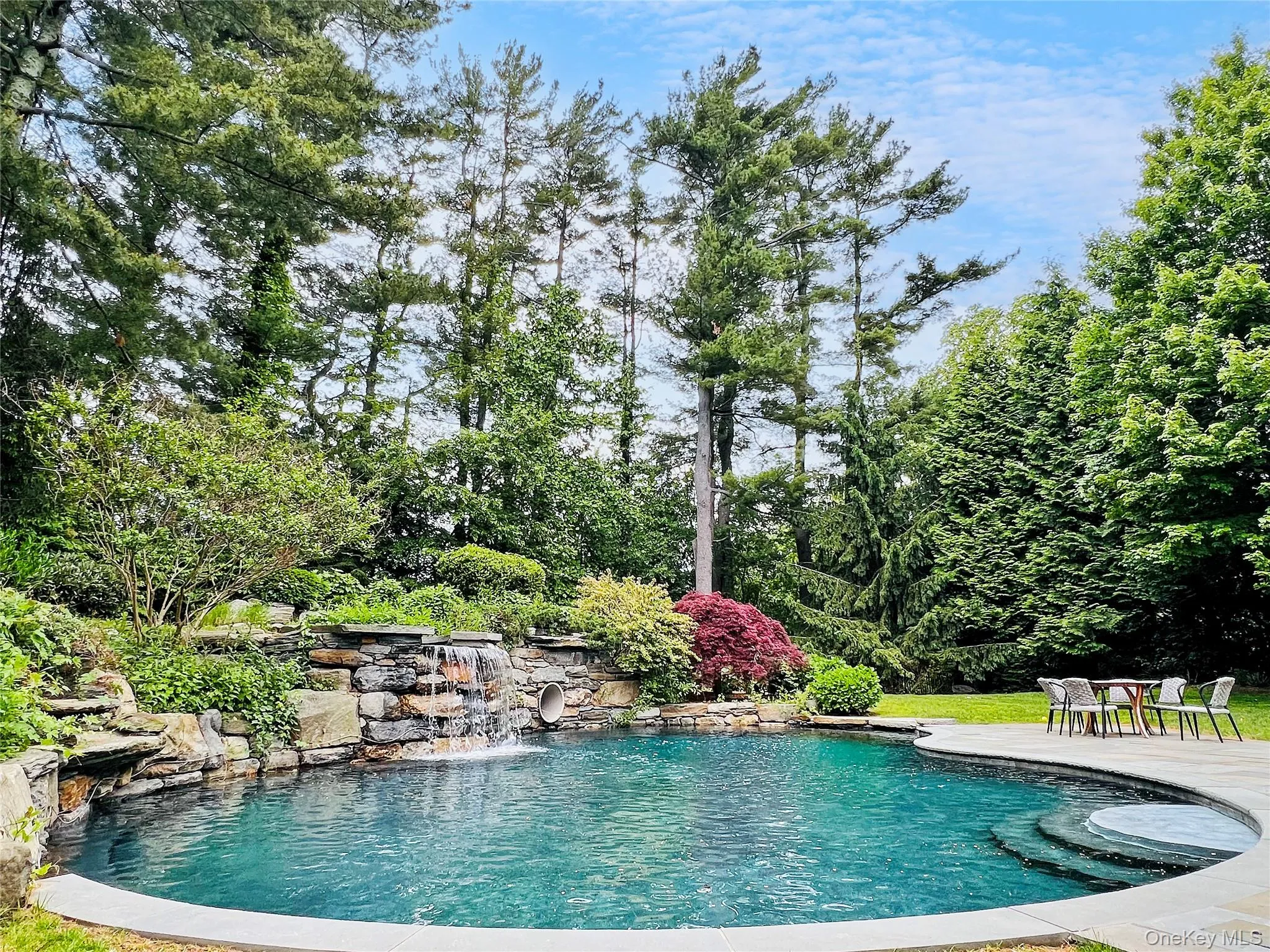 9 Earle Drive, Oyster Bay, NY, 5 Bedrooms Bedrooms, 10 Rooms Rooms,5 BathroomsBathrooms,Residential,For Rent,Earle,0,981636 9 Earle Drive, Oyster Bay, NY, 5 Bedrooms Bedrooms, 10 Rooms Rooms,5 BathroomsBathrooms,Residential,For Rent,Earle,0,981636