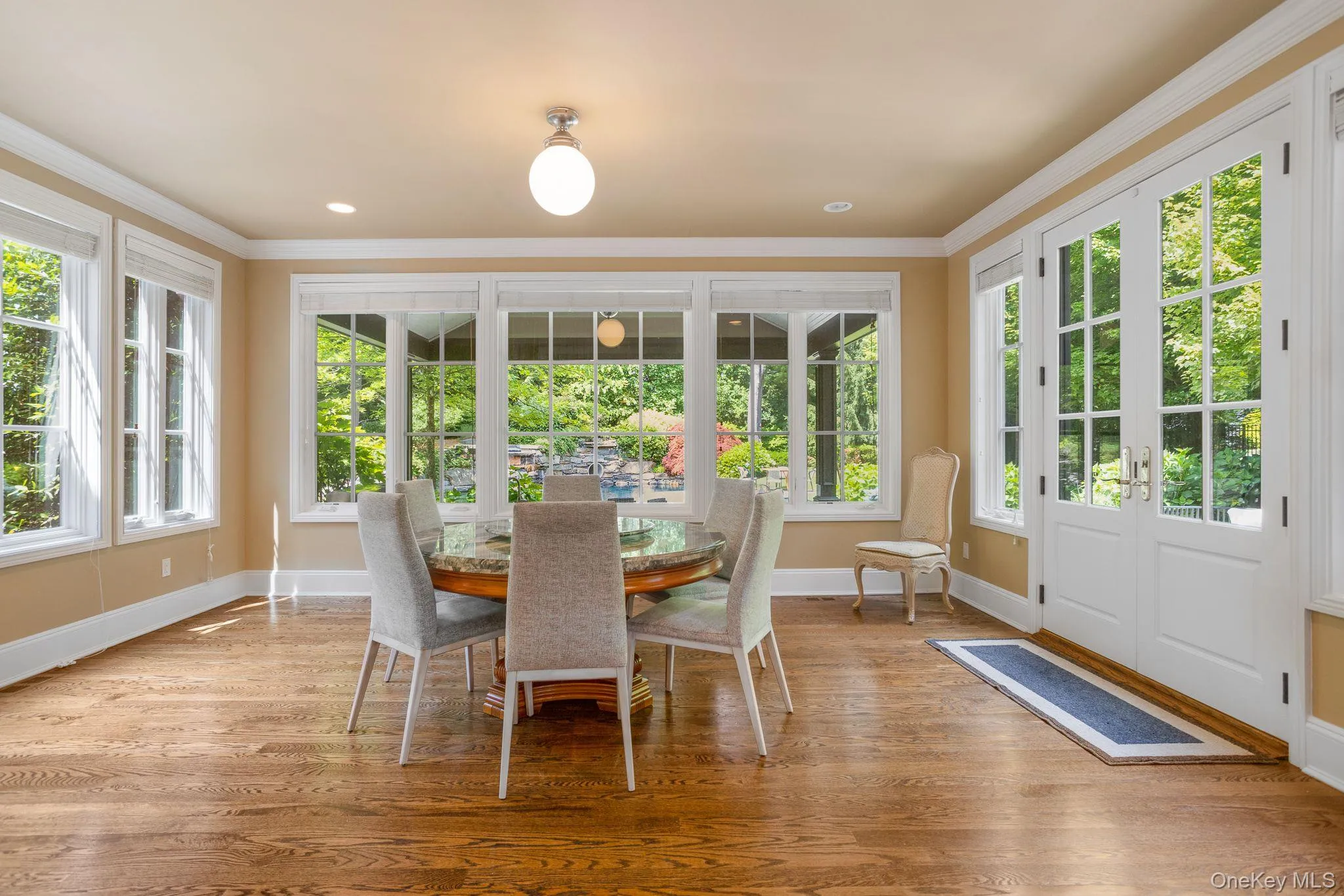9 Earle Drive, Oyster Bay, NY, 5 Bedrooms Bedrooms, 10 Rooms Rooms,5 BathroomsBathrooms,Residential,For Rent,Earle,0,981636 9 Earle Drive, Oyster Bay, NY, 5 Bedrooms Bedrooms, 10 Rooms Rooms,5 BathroomsBathrooms,Residential,For Rent,Earle,0,981636