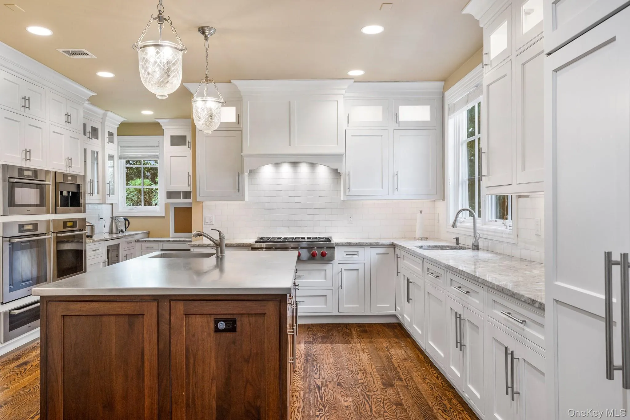9 Earle Drive, Oyster Bay, NY, 5 Bedrooms Bedrooms, 10 Rooms Rooms,5 BathroomsBathrooms,Residential,For Rent,Earle,0,KEY981636 9 Earle Drive, Oyster Bay, NY, 5 Bedrooms Bedrooms, 10 Rooms Rooms,5 BathroomsBathrooms,Residential,For Rent,Earle,0,KEY981636
