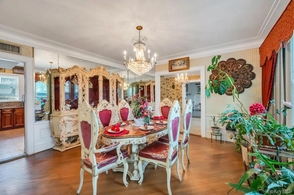88-35 193rd Street, New York, NY, 5 Bedrooms Bedrooms, 11 Rooms Rooms,3 BathroomsBathrooms,Residential,For Rent,193rd,0,981638 88-35 193rd Street, New York, NY, 5 Bedrooms Bedrooms, 11 Rooms Rooms,3 BathroomsBathrooms,Residential,For Rent,193rd,0,981638