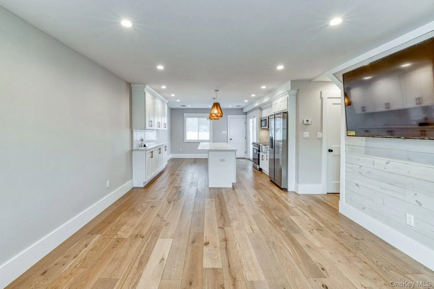 2327 Volante Place, North Hempstead, NY, 4 Bedrooms Bedrooms, 9 Rooms Rooms,2 BathroomsBathrooms,Residential Lease,For Rent,Volante,0,981645 2327 Volante Place, North Hempstead, NY, 4 Bedrooms Bedrooms, 9 Rooms Rooms,2 BathroomsBathrooms,Residential Lease,For Rent,Volante,0,981645