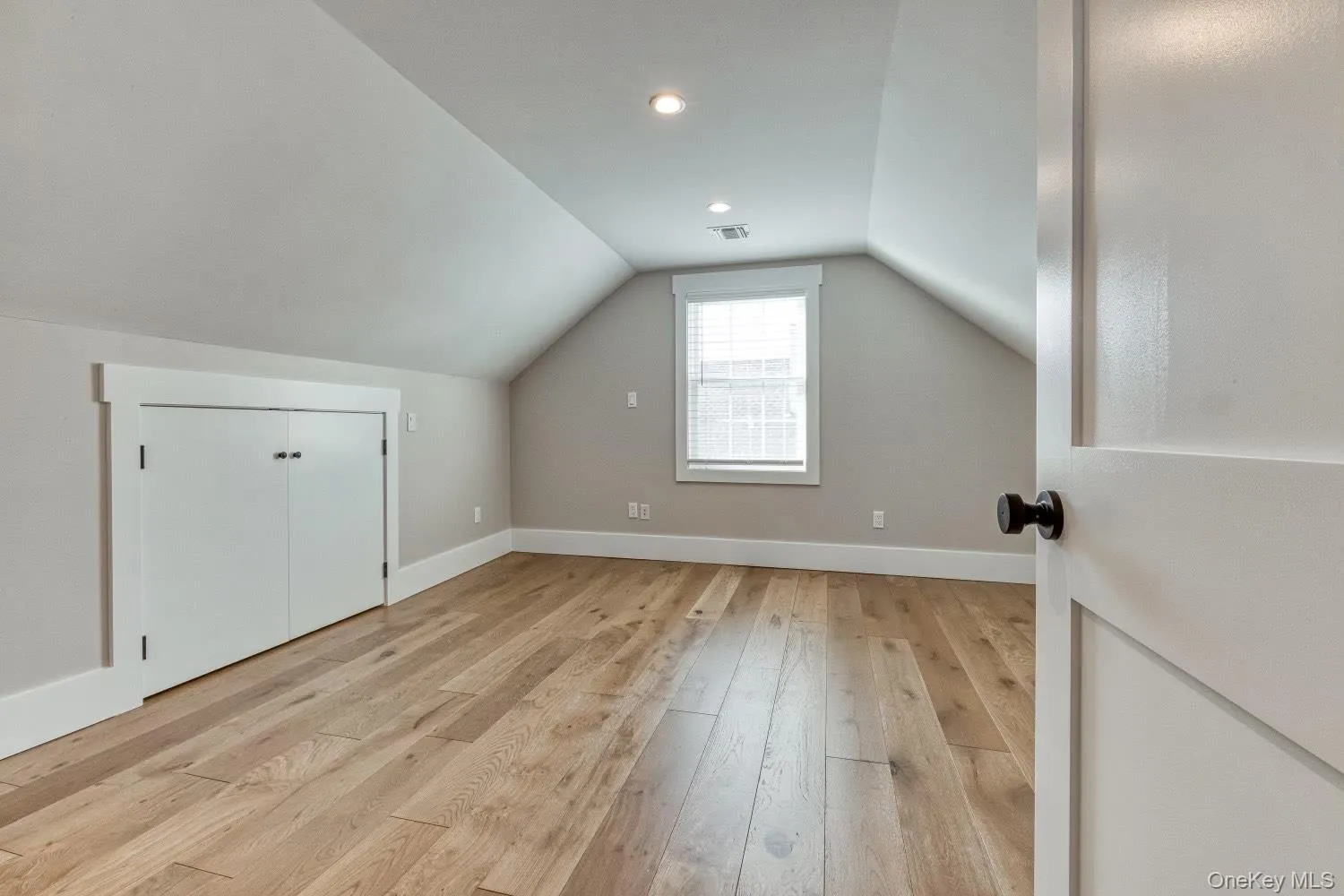 2327 Volante Place, North Hempstead, NY, 4 Bedrooms Bedrooms, 9 Rooms Rooms,2 BathroomsBathrooms,Residential Lease,For Rent,Volante,0,981645 2327 Volante Place, North Hempstead, NY, 4 Bedrooms Bedrooms, 9 Rooms Rooms,2 BathroomsBathrooms,Residential Lease,For Rent,Volante,0,981645