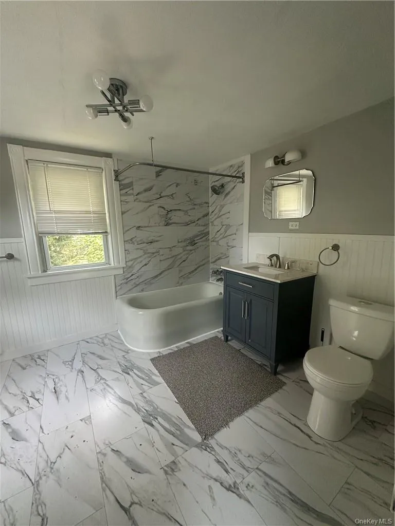 20 Van Buren Street, Warwick (town), NY, 3 Bedrooms Bedrooms, 6 Rooms Rooms,2 BathroomsBathrooms,Residential Lease,For Rent,Van Buren,0,981685 20 Van Buren Street, Warwick (town), NY, 3 Bedrooms Bedrooms, 6 Rooms Rooms,2 BathroomsBathrooms,Residential Lease,For Rent,Van Buren,0,981685
